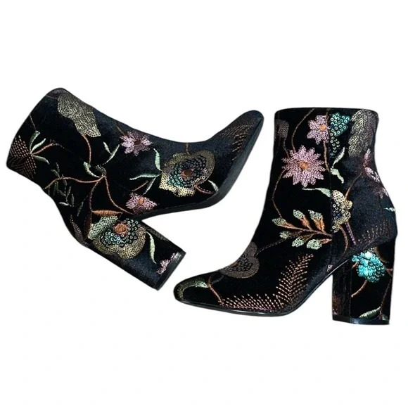 Anthropologie Steven by Steve Madden Lissa Bootie black velvet floral embroider - Picture 1 of 13